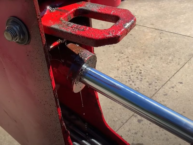 Rod Piston Silinder Hidraulik: Isu dan Pembaikan Biasa